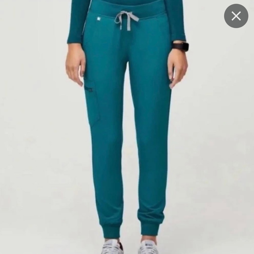 FIGS pacific blue Zamora joggers scrub pants
